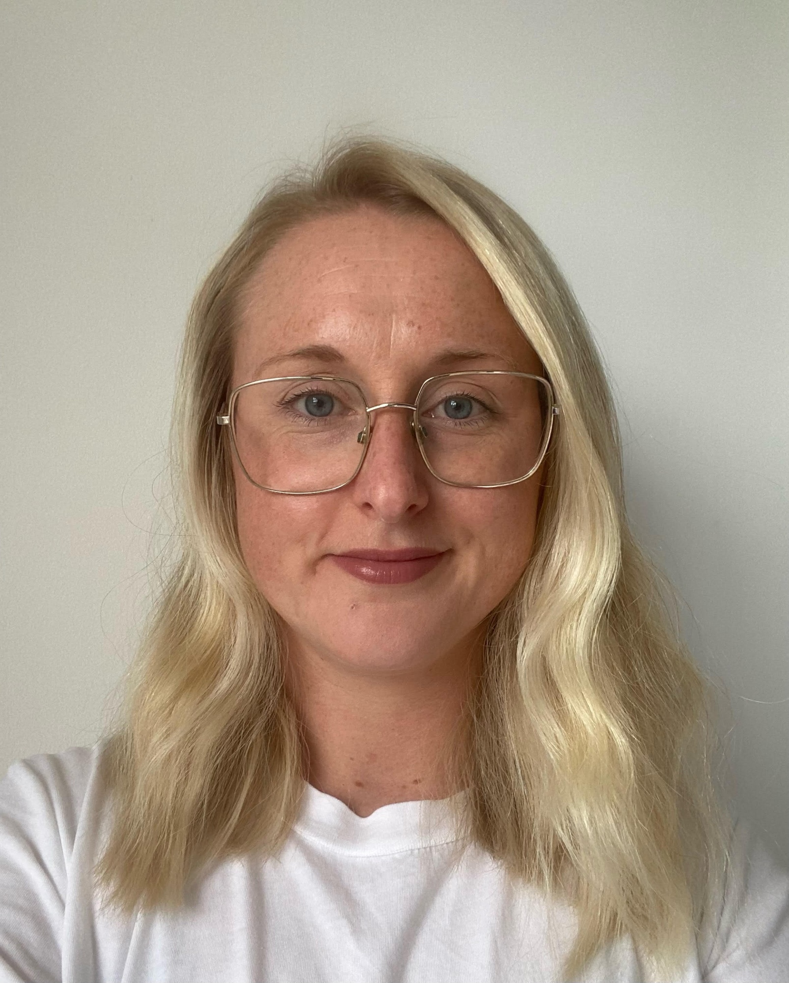 Photo of Mrs Laura Ellis
